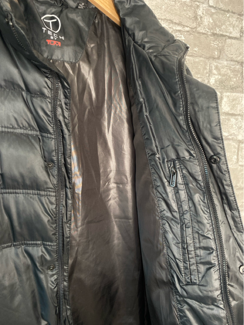 Tech by Tumi Size S Black Coat