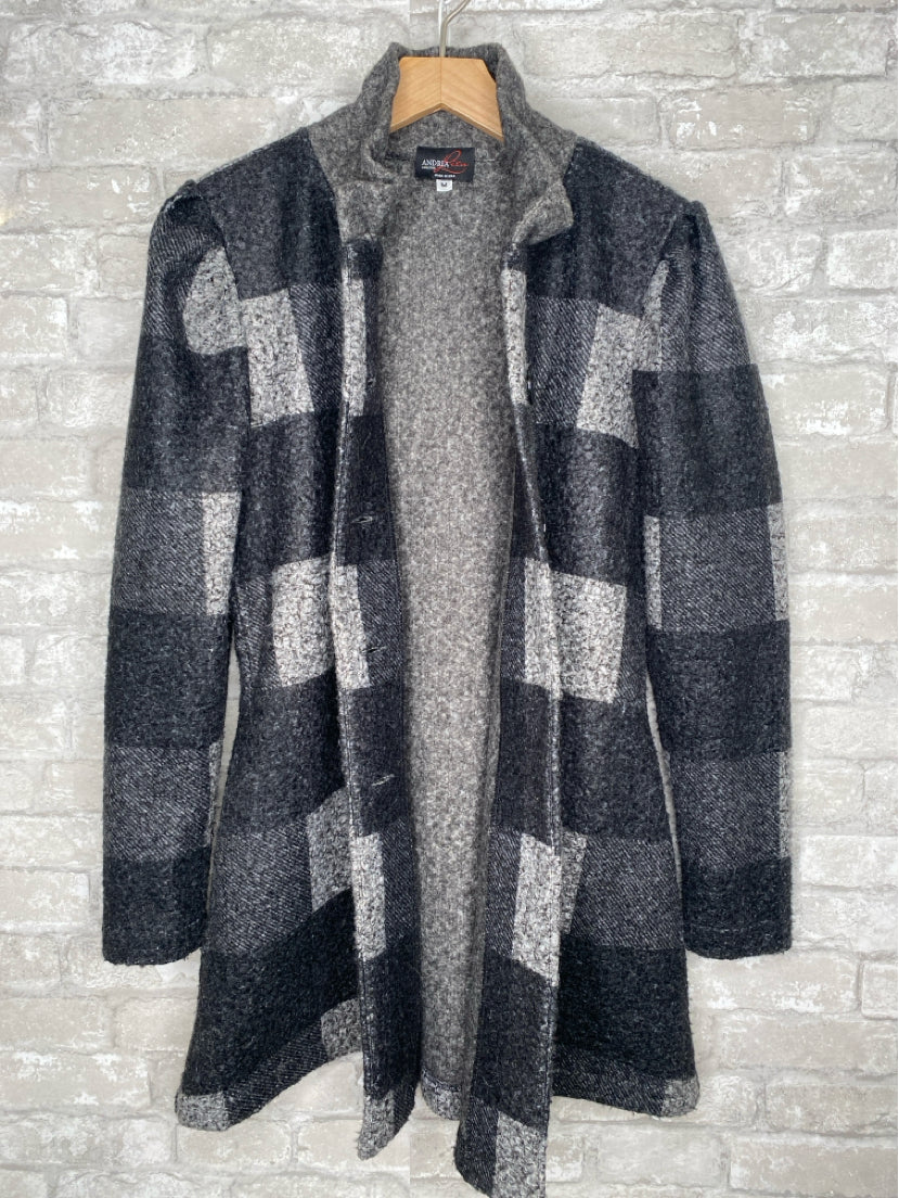 Andria Lieu Size M Black/Grey Coat