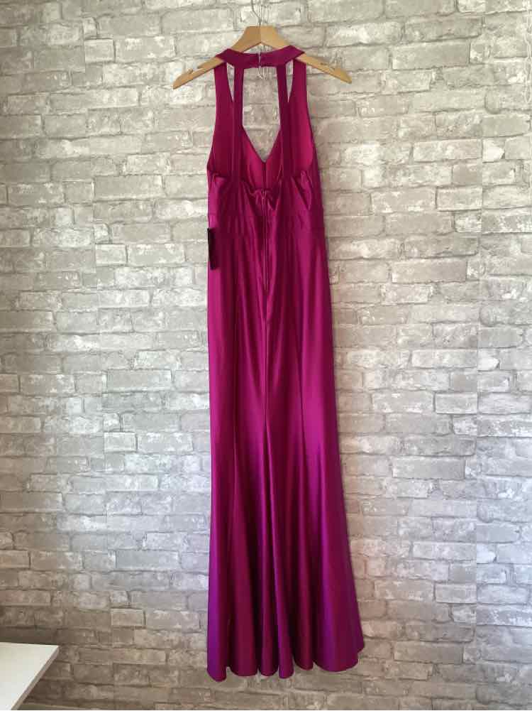 City Vibe Size S magenta Dress Top