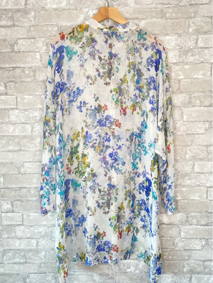 Go Silk Size 2XL White/Multi Blouse