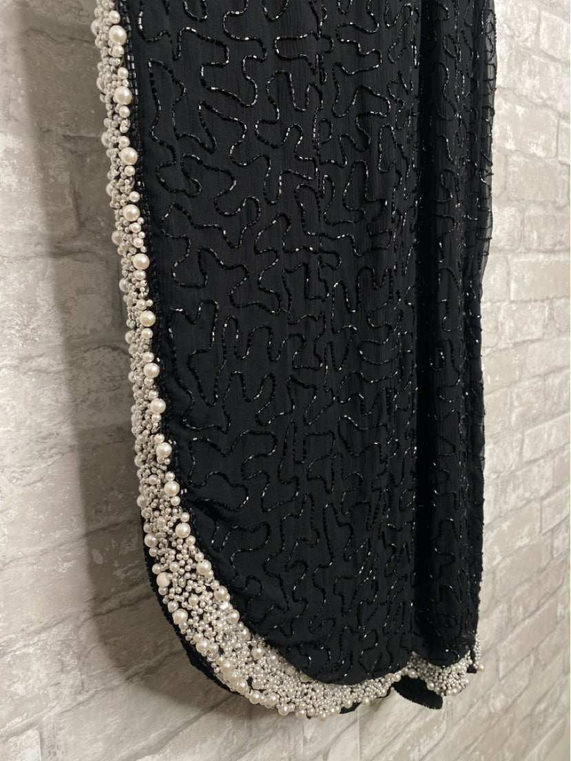 judith ann Size M Black/Pearl Dress