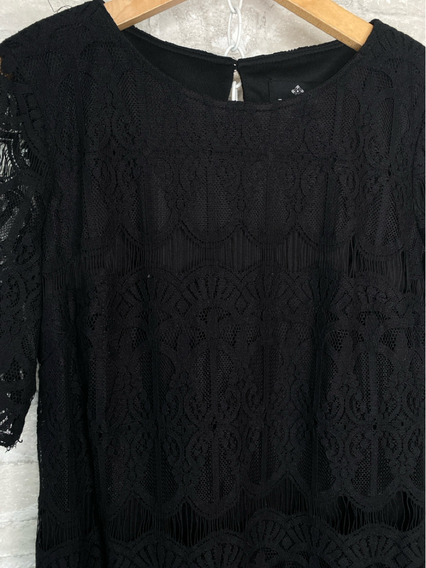 Ronni Nicole Size M/10 Black Dress
