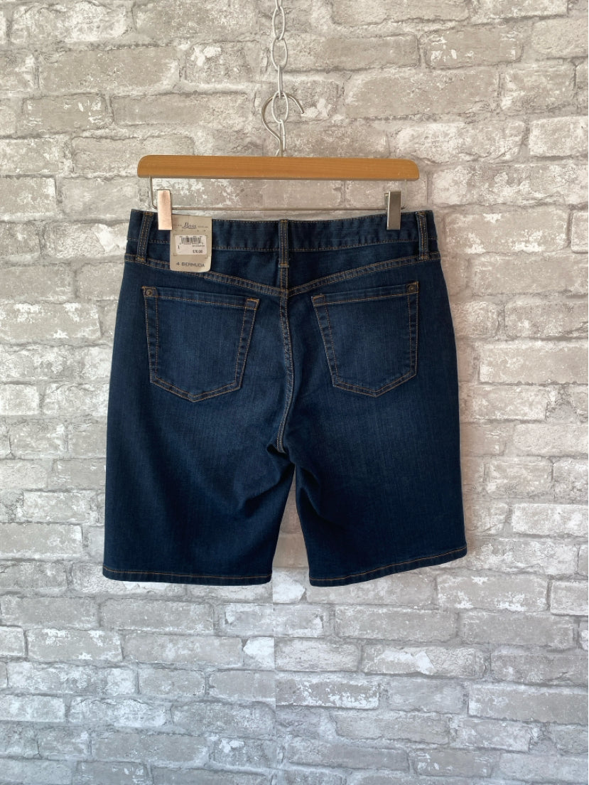 Bass Size 4 Antique wash Shorts