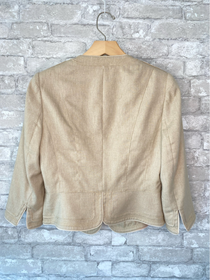 White House Blk Mkt Size S/6 Tan Jacket
