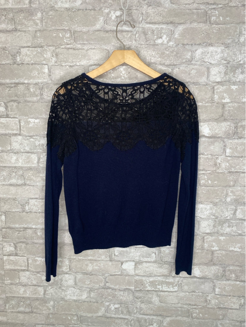 Knitted & Knotted Size XS navy/black Sweater