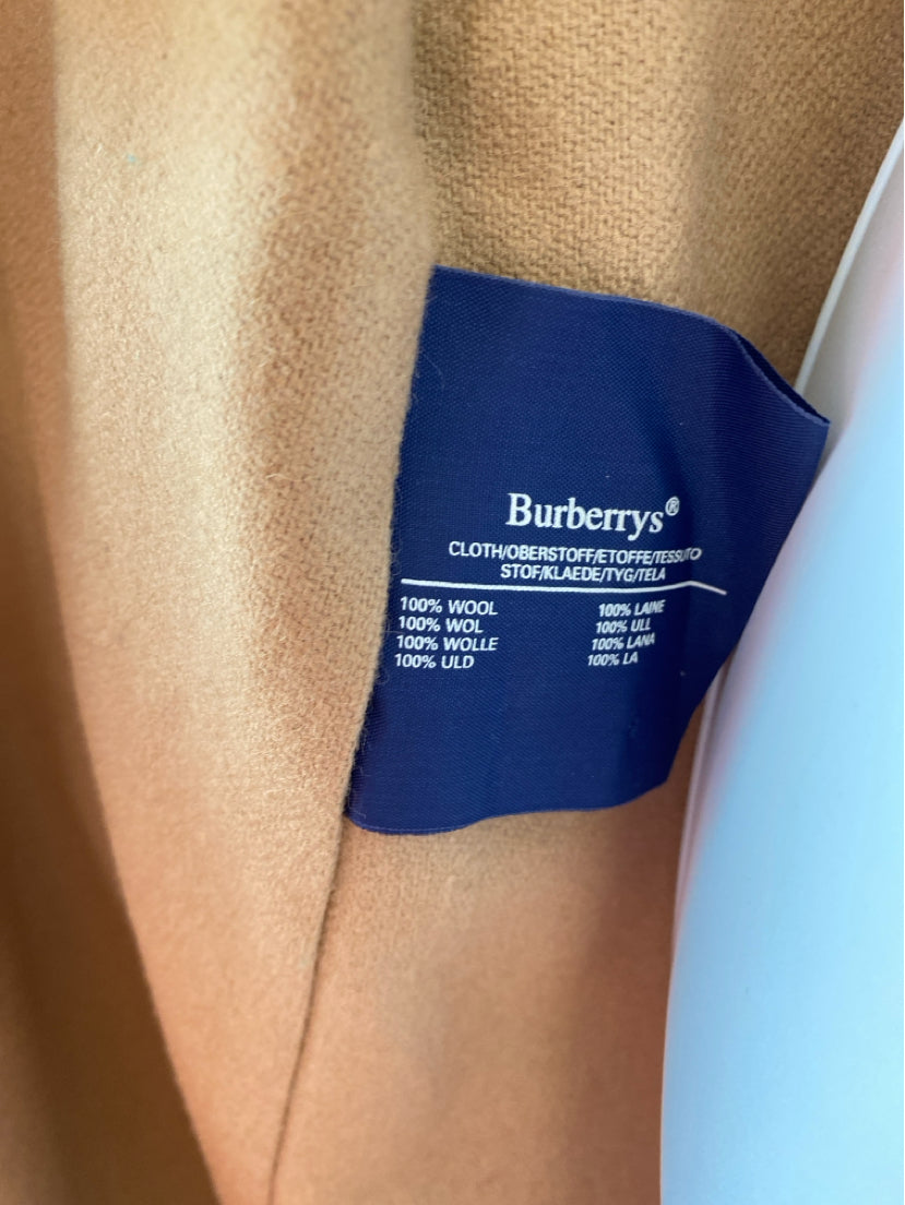 Burberry Size S/6L Tan Coat