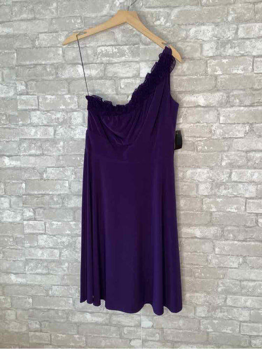 ONYX Size M/8 Purple Gown/Evening Wear