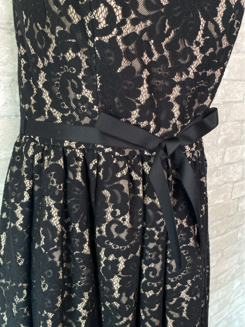 Neiman Marcus Size M/8 Black/Tan Dress