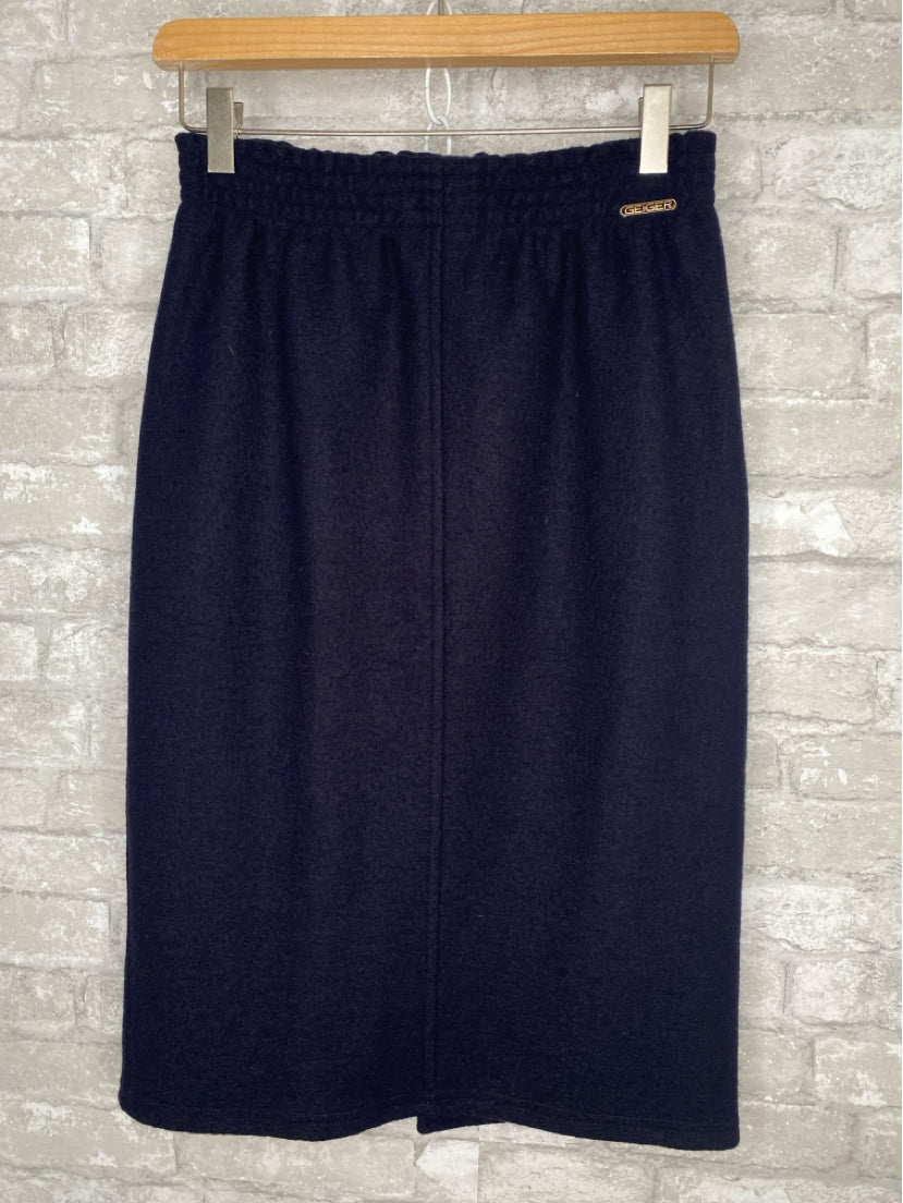 Geiger Size XS Navy Skirt