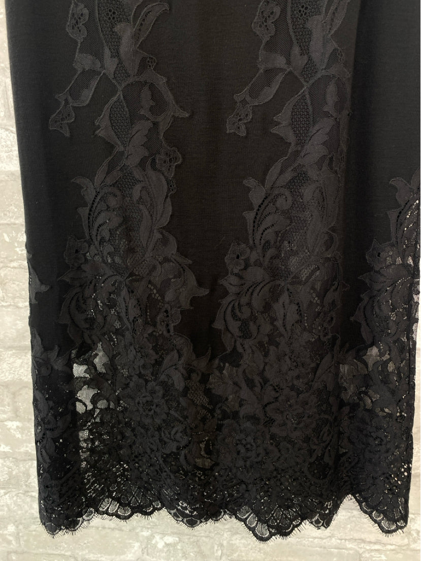 Danapisarra Size M - 3 Black Skirt