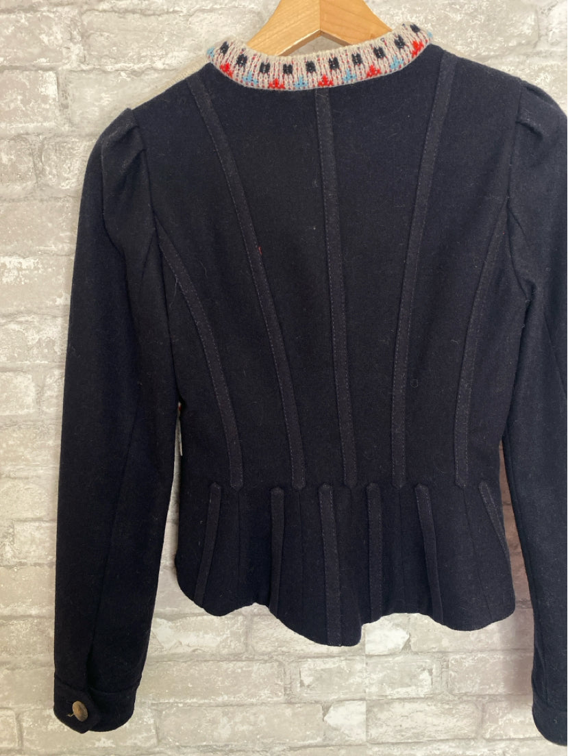 elevenses Size XS Cream/Navy/Red Sweater