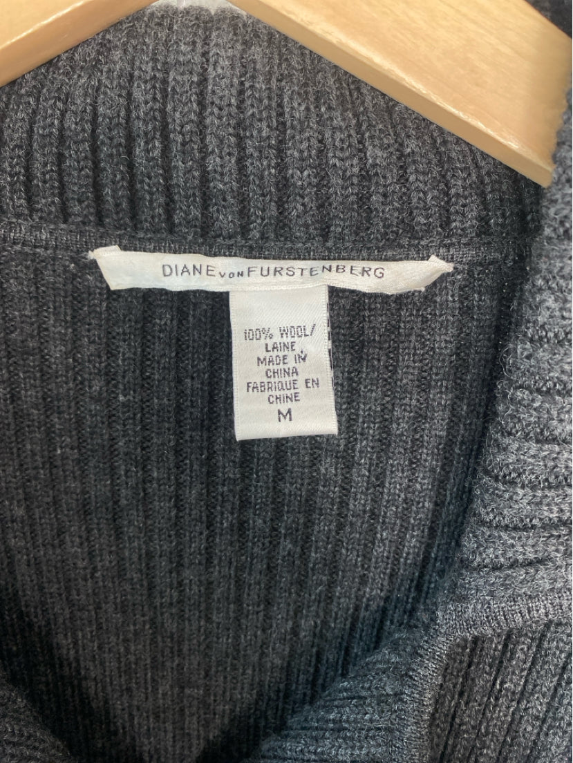 Diane Von Furst Size M Grey/Red swacket