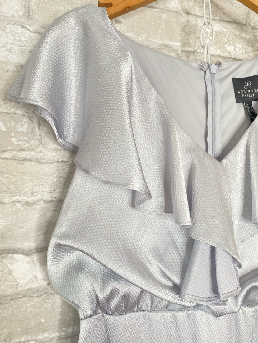 Adriana Papell Size S/6 Silver Gown/Evening Wear