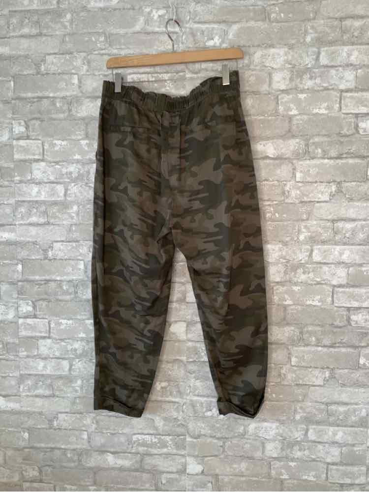 Vanilla Star Size S Army Green Joggers