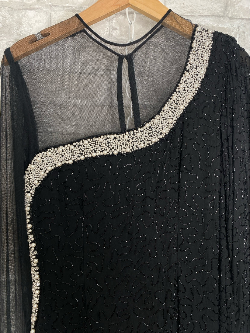 judith ann Size M Black/Pearl Dress