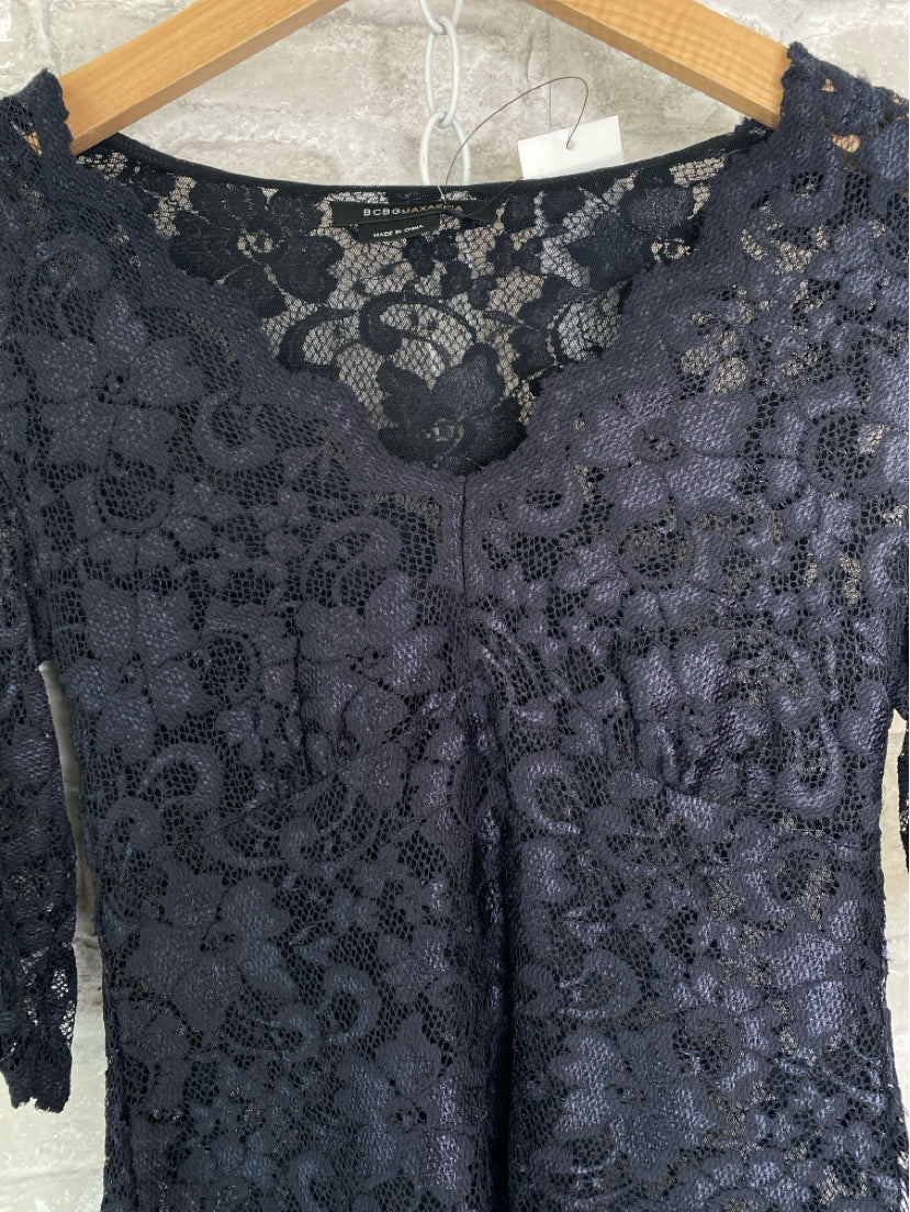 bcbgmaxazria Size XS Midnight Navy Misc. Tops