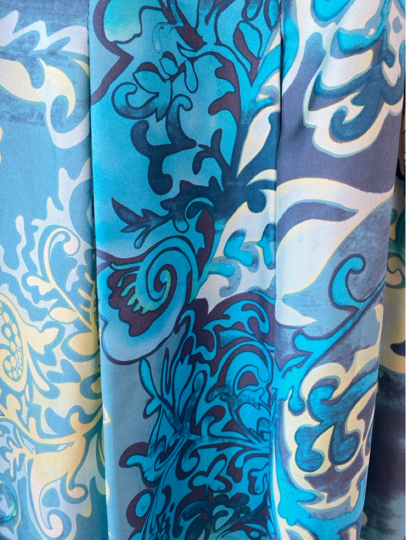 Fresh twist Size 2 Navy/Teal/Gold Skirt