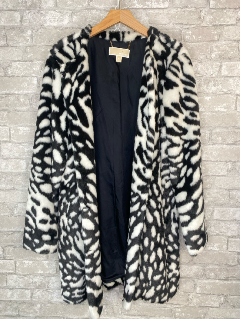 Michael Kors Size XL white/black Coat