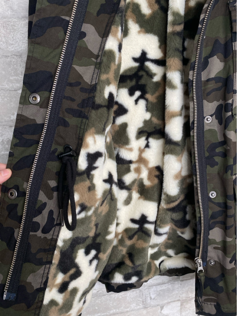 Blue Revival Size S Olive/Black/Taupe Coat