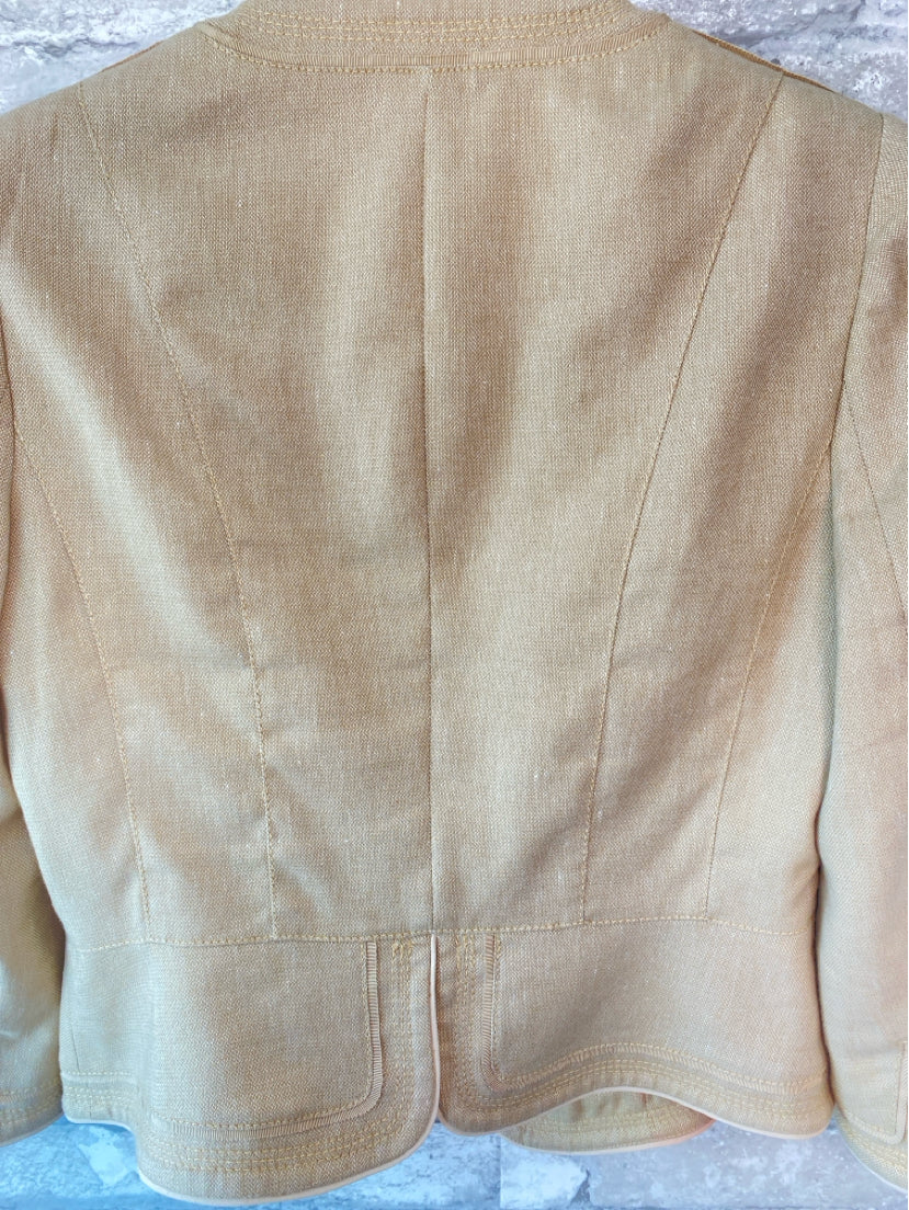 White House Blk Mkt Size S/6 Tan Jacket