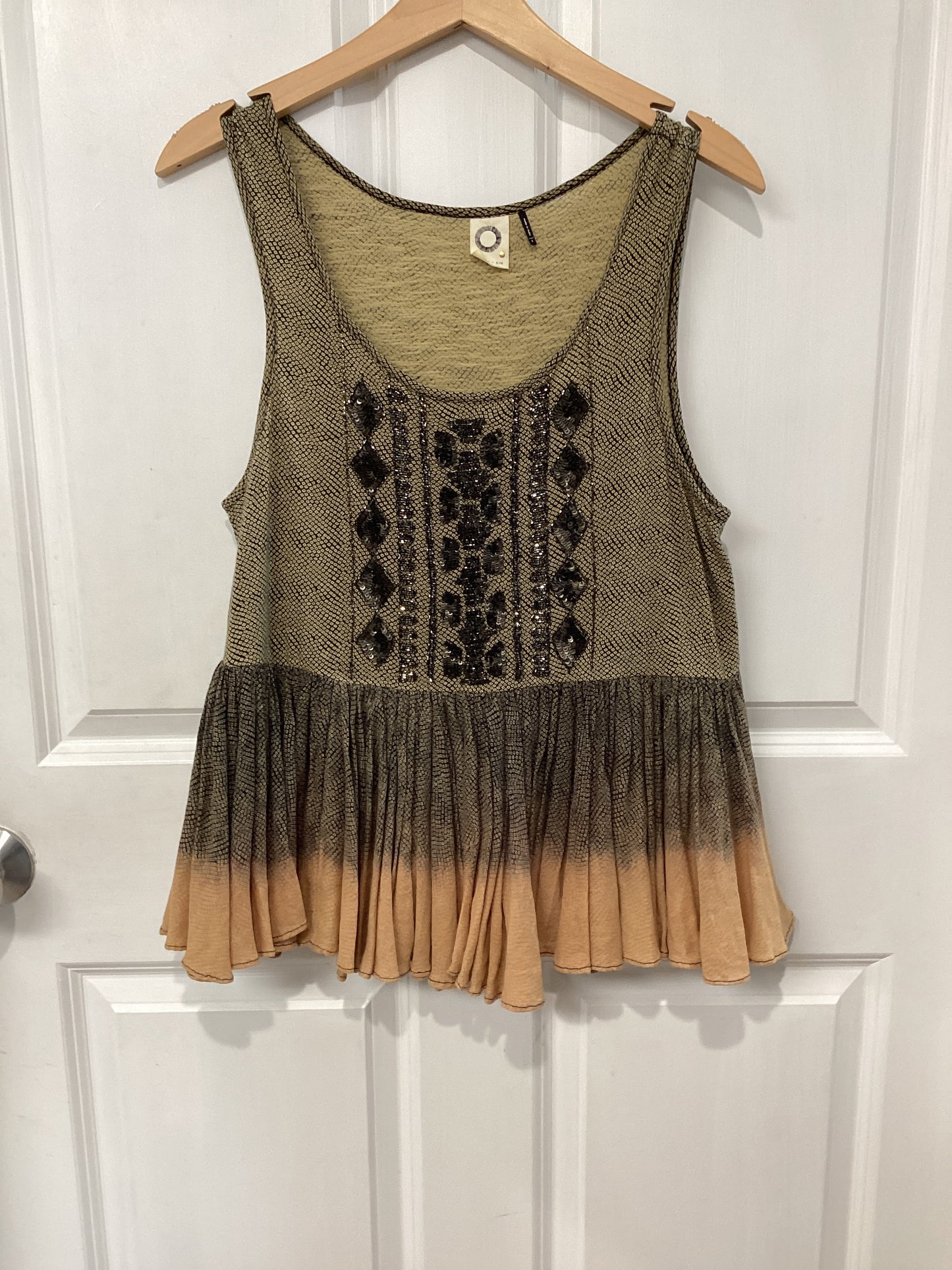 Akemi & Kin Size S Misc. Tops