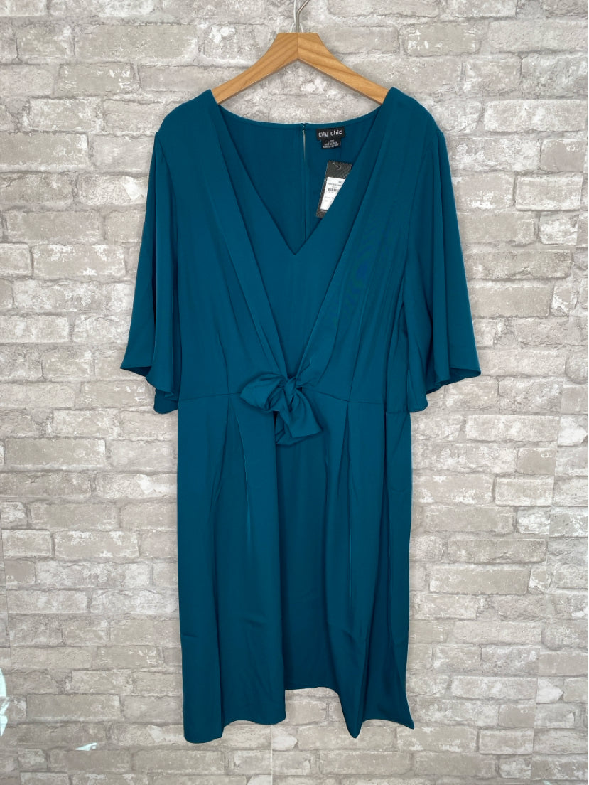 City Chic Size L/20 Teal Dress