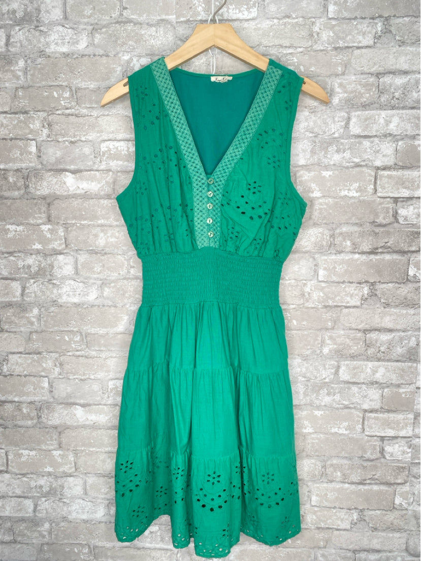 Kings of Cole Size M/8 Green Dress