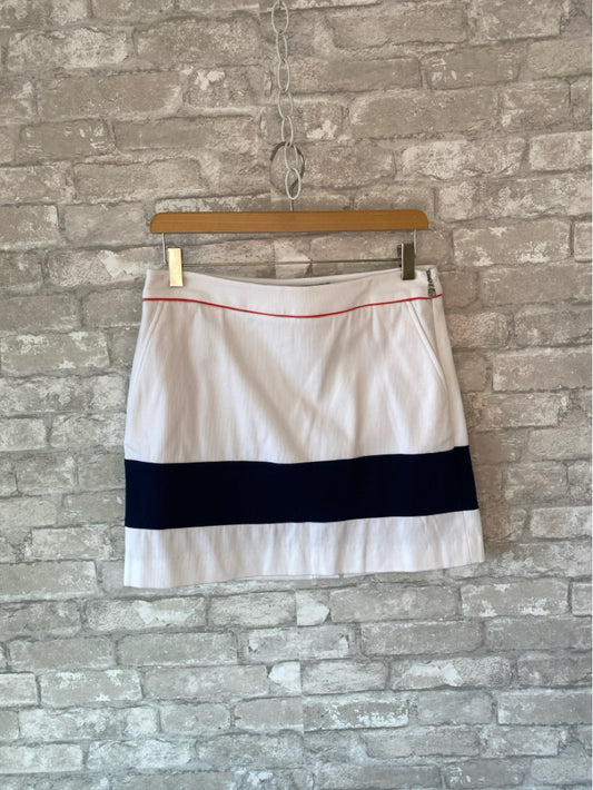polo Size 2 White/navy Skirt