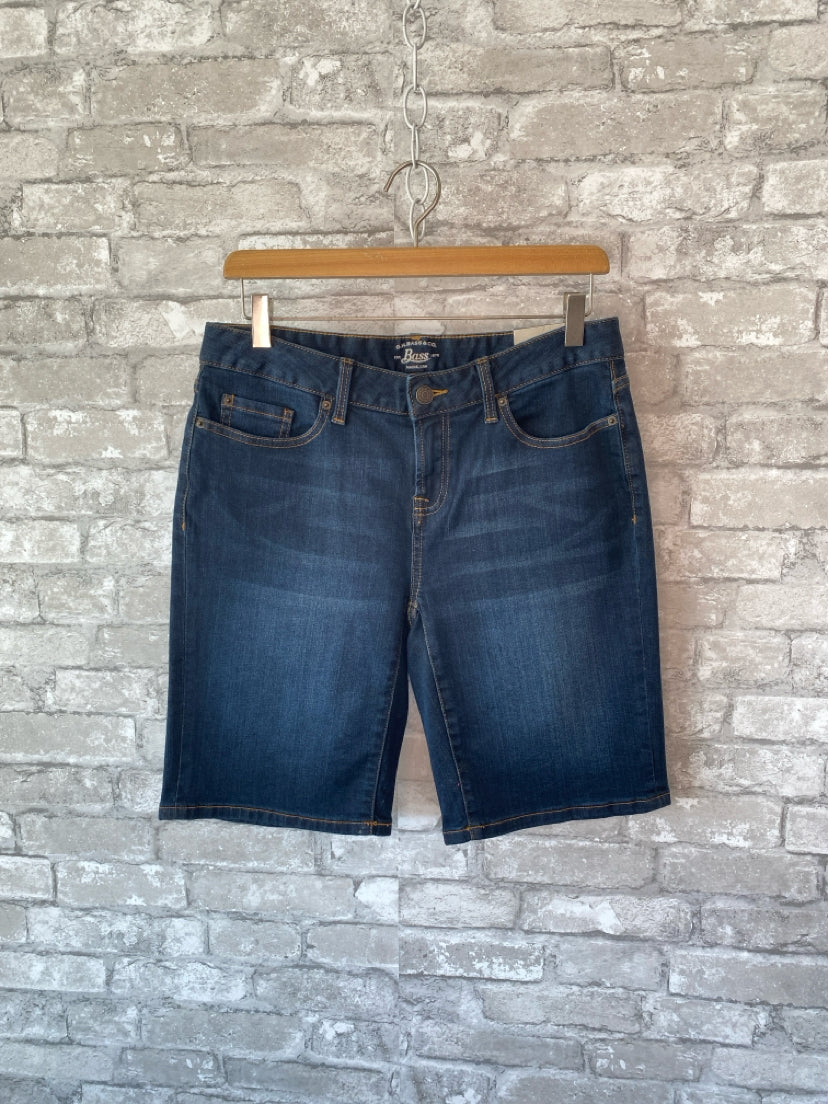 Bass Size 4 Antique wash Shorts