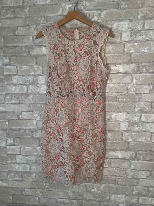 city triangles Size S Pink/Beige/Green Dress