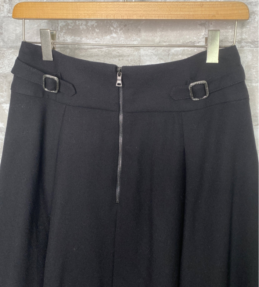 Elie Tahari Size S/6 Black Skirt