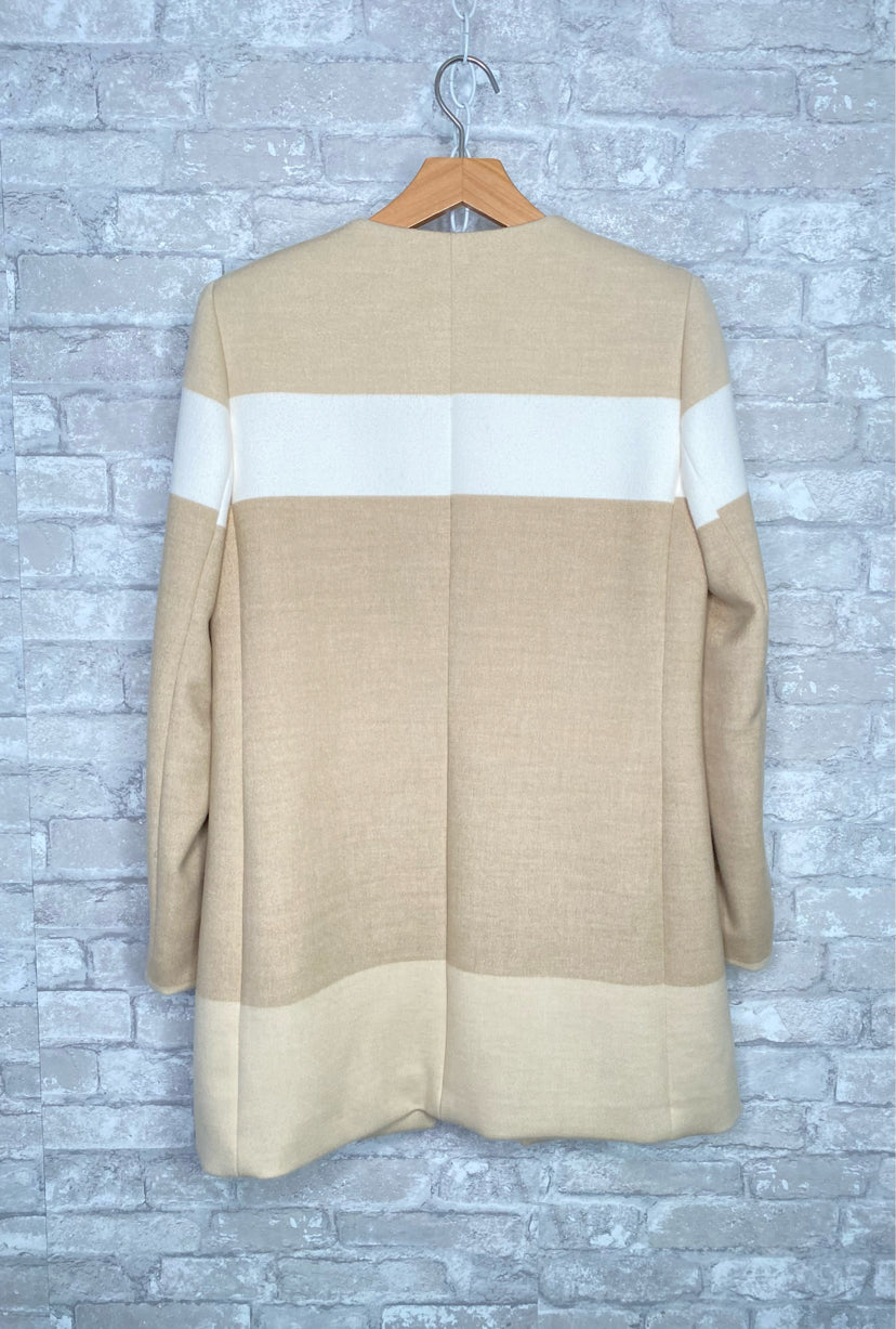 Katherine Kelly Size XS Kahki/Cream Coat