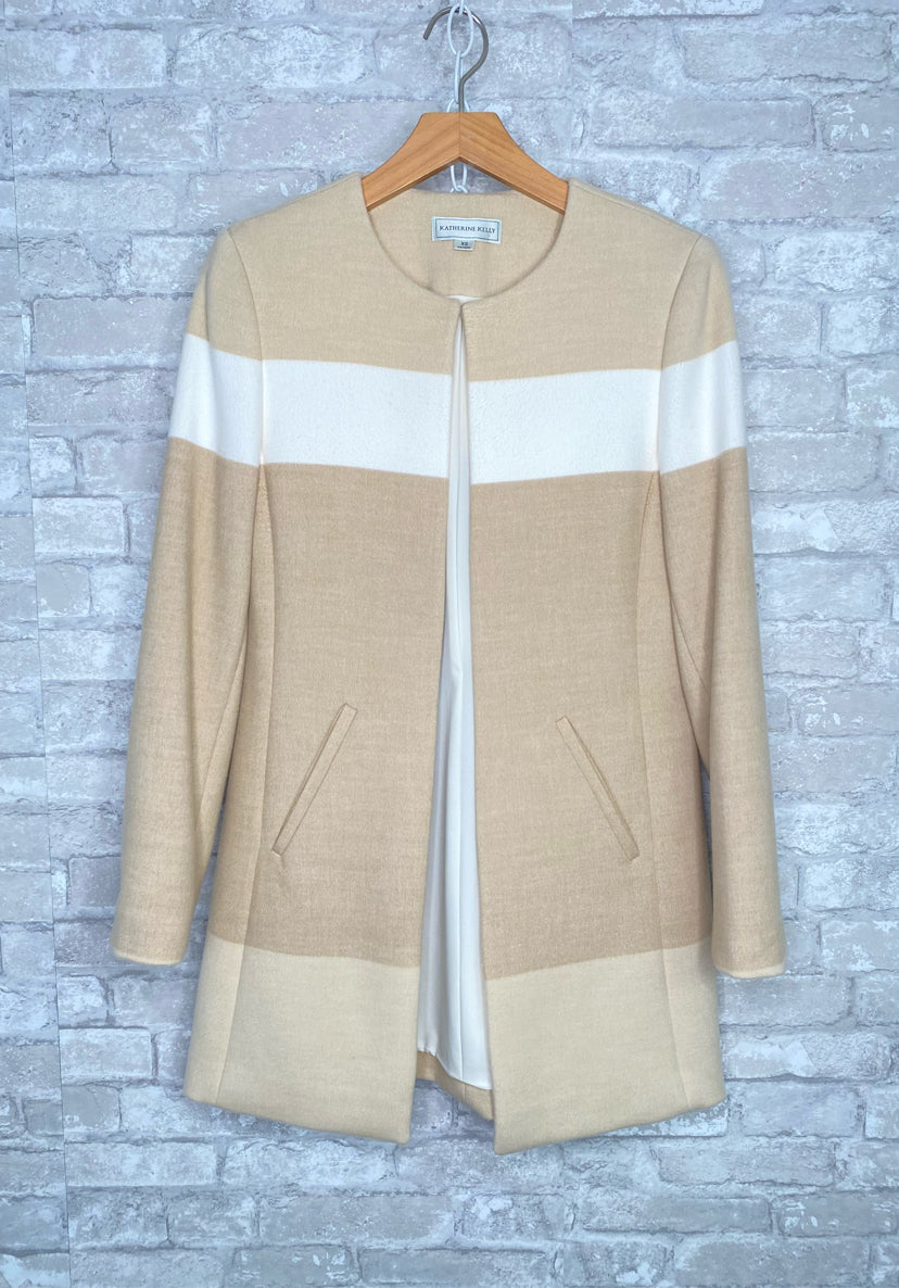 Katherine Kelly Size XS Kahki/Cream Coat