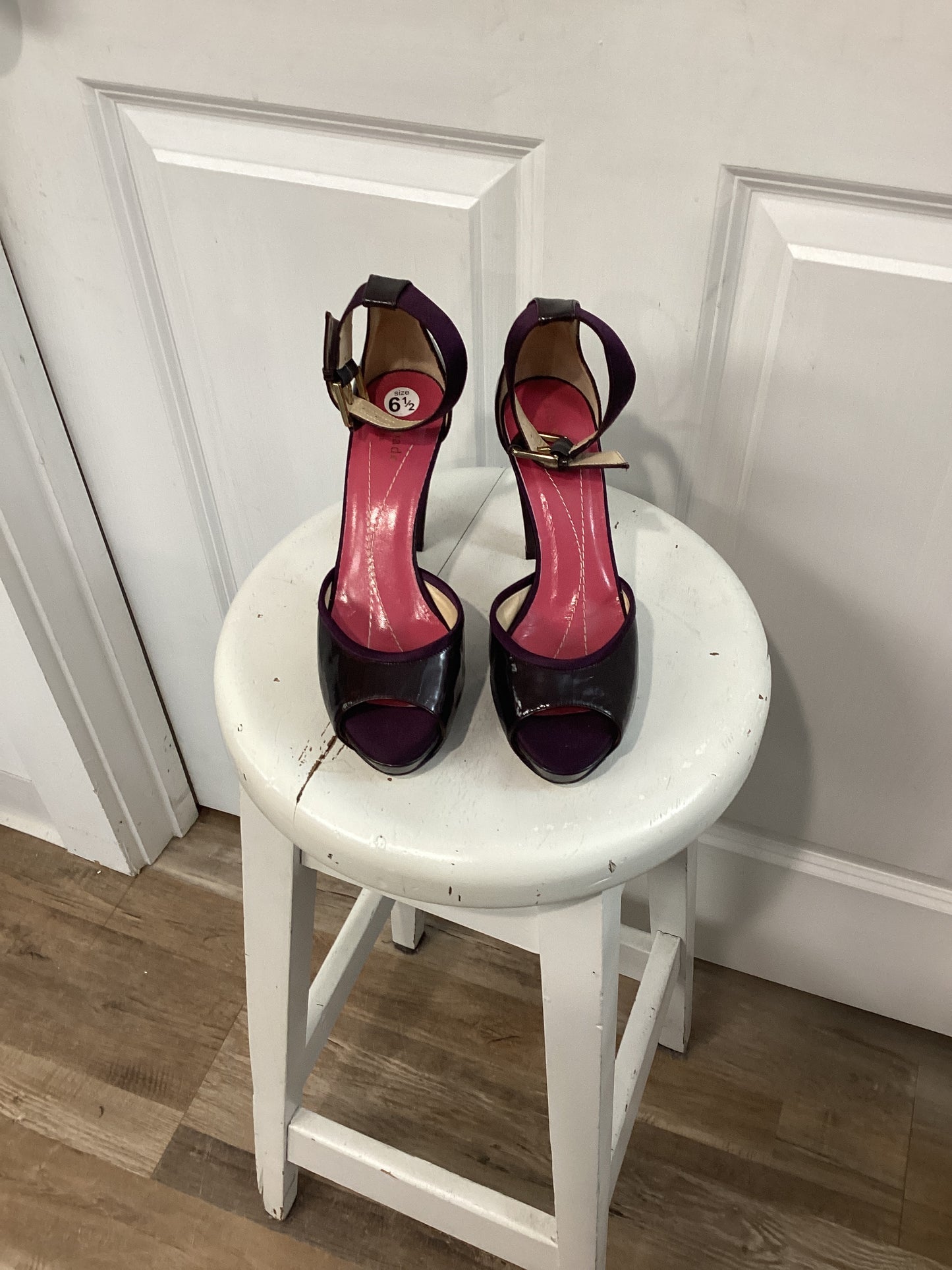 Kate Spade Size 6.5 Plum Shoes
