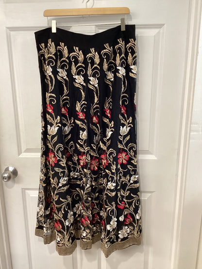 soft Surroundings Size XL black/gold/red Skirt