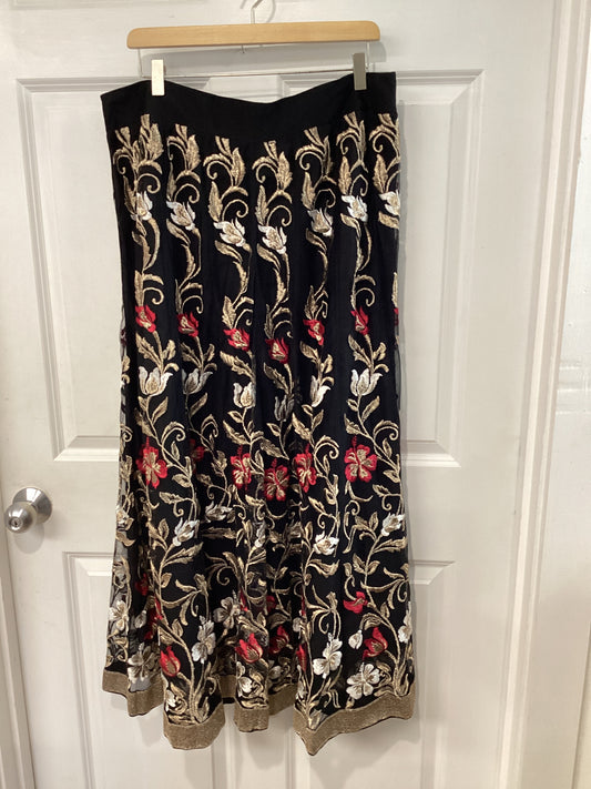 soft Surroundings Size XL black/gold/red Skirt