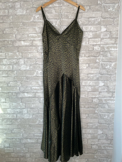 Avec Les Filles Size S olive/black Dress