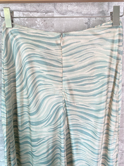 & Other Stories Size XS/2 Mint/white Skirt