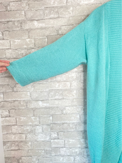 Jaques Borel Size M/L Turquoise Sweater