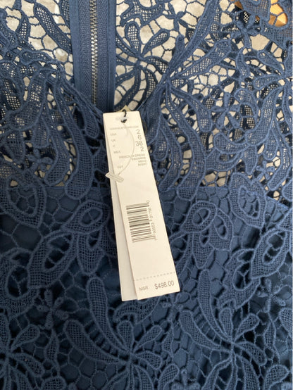 Elie Tahari Size 2 Navy, Black Dress