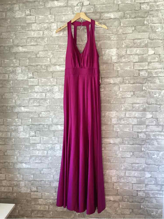 City Vibe Size S magenta Dress Top