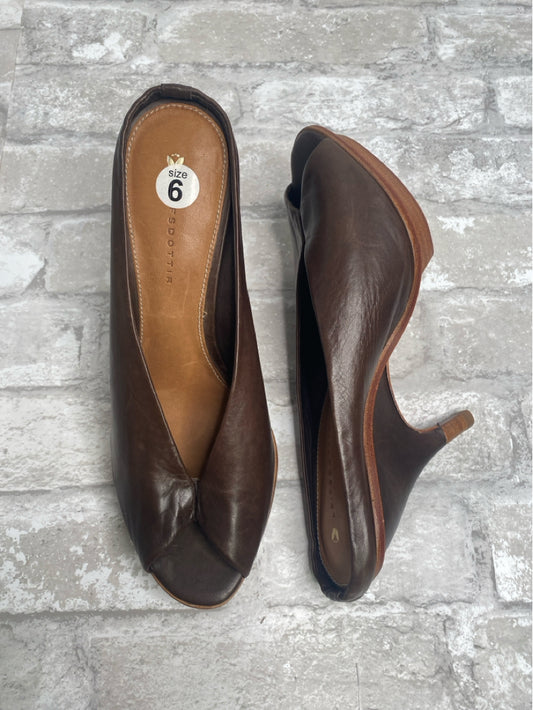 Leifsdottir Size 6 Brown Heels