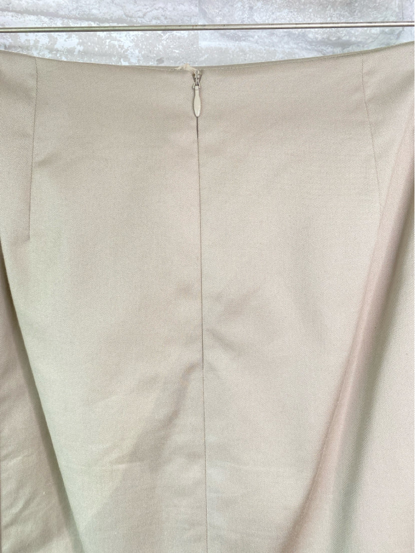 Akris Size M/8 Khaki Beige Skirt