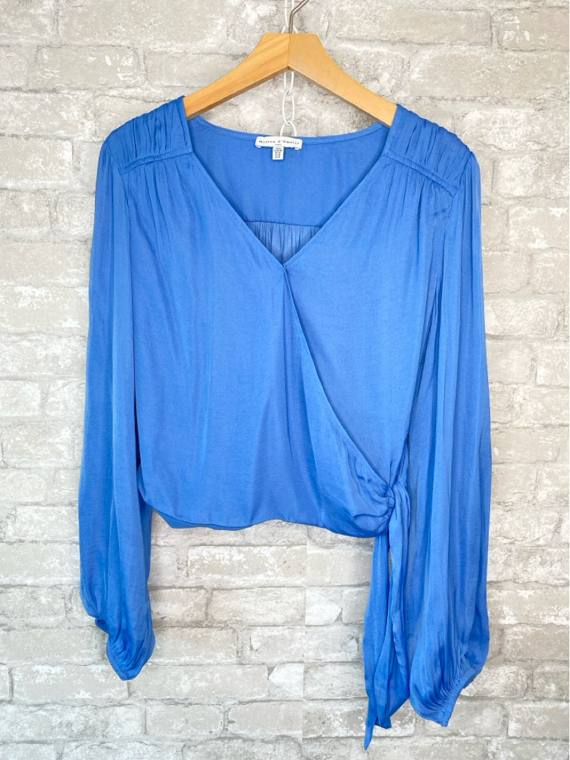 Maison D'Amelie Size M dark periwinkle Blouse