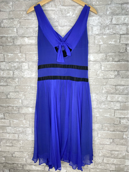 Chloe Size M/8 Purple Dress