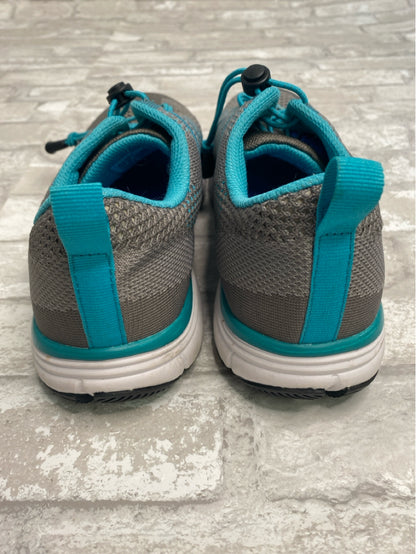 apex Size 8W grey/aqua Sneakers