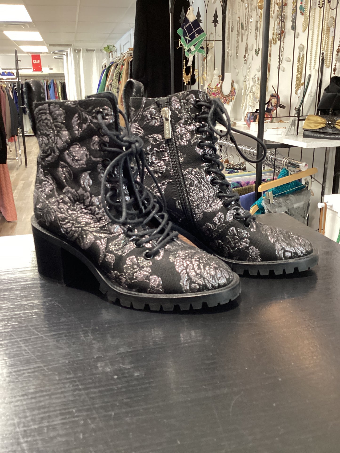 Jimmy Choo Size 34/4 black/silver Boots