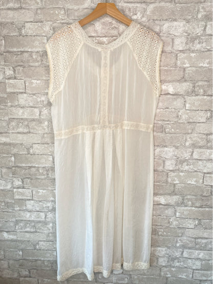 Johnny Was Size L Creamy White Dress