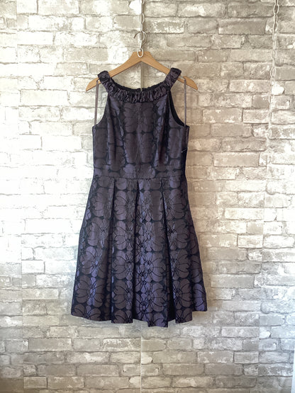 Muse Size M/8 black/purple Dress