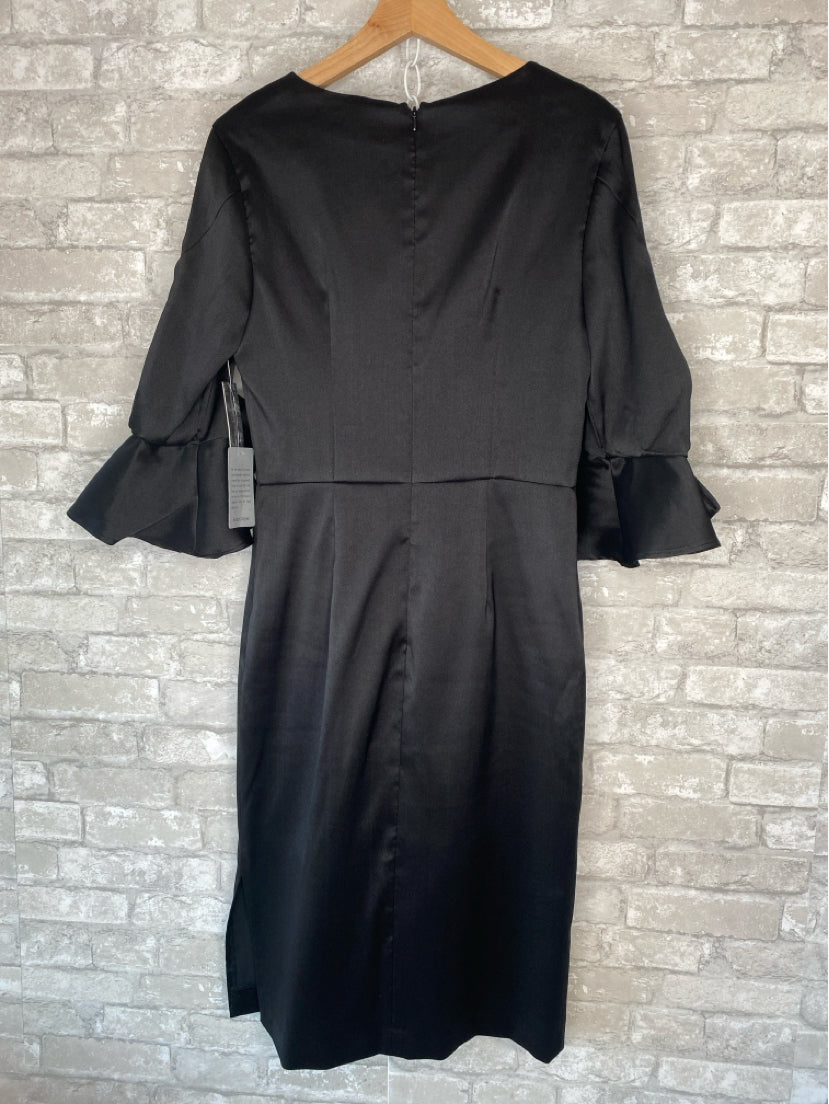 Kay Unger Size M/8 Black Dress